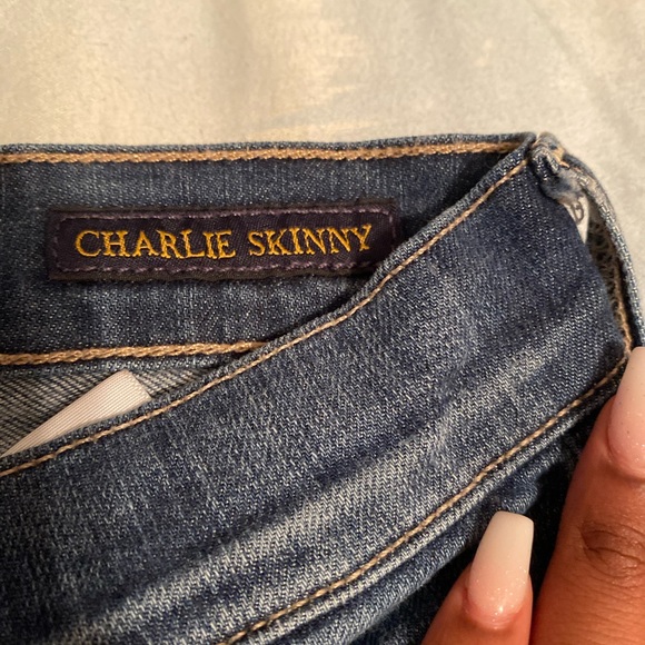 Lucky brand skinny jeans - Picture 3 of 5